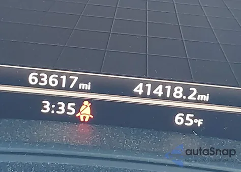 2017 Audi A4 2.0T Season Of Audi Premium z USA, uszkodzony, nr VIN WAUDNAF47HN047606